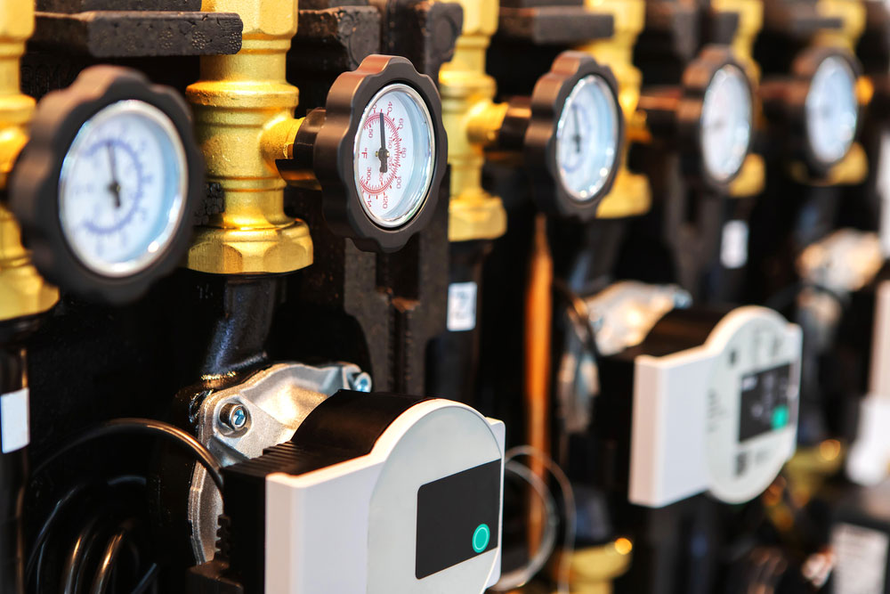 Pressure and temperature sensors in the home heating system