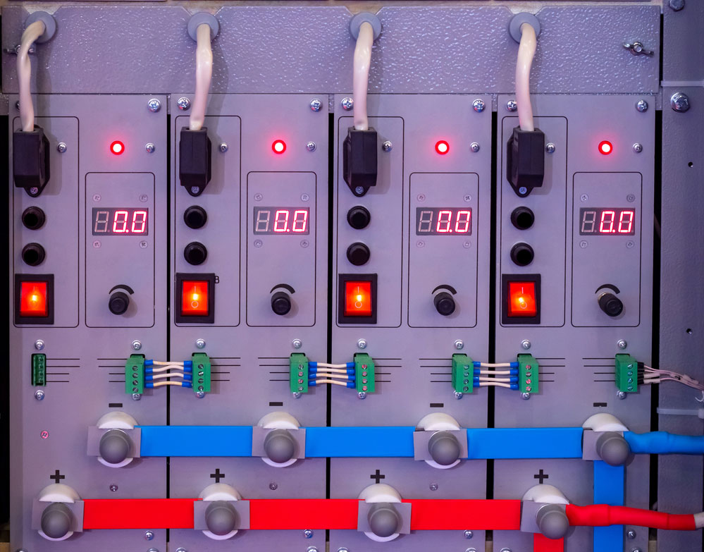 Electrical panel for setting up equipment